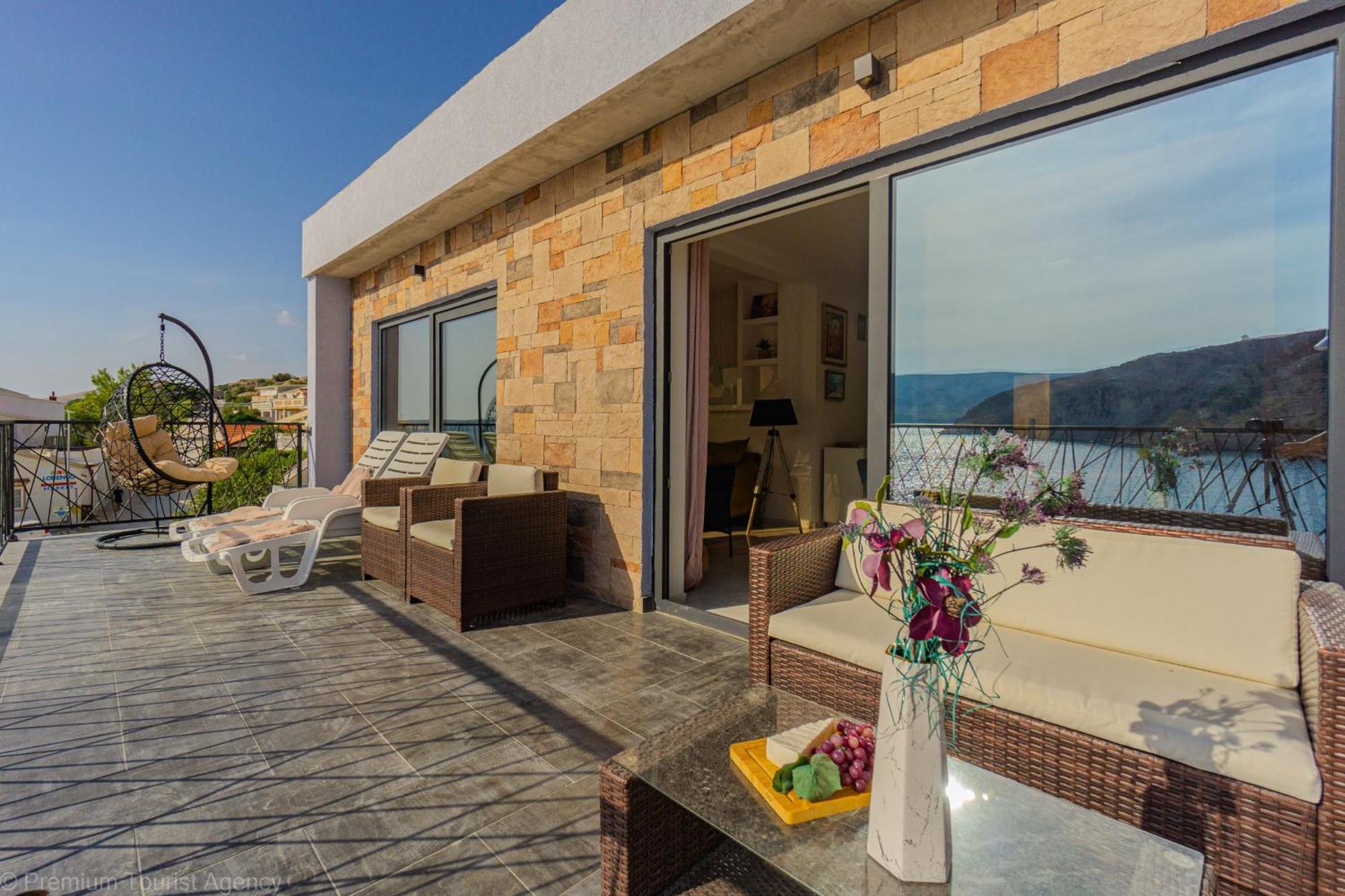 Ivica Super Comfortable, Newly Furnished Apartment In A Top Location Metajna Εξωτερικό φωτογραφία