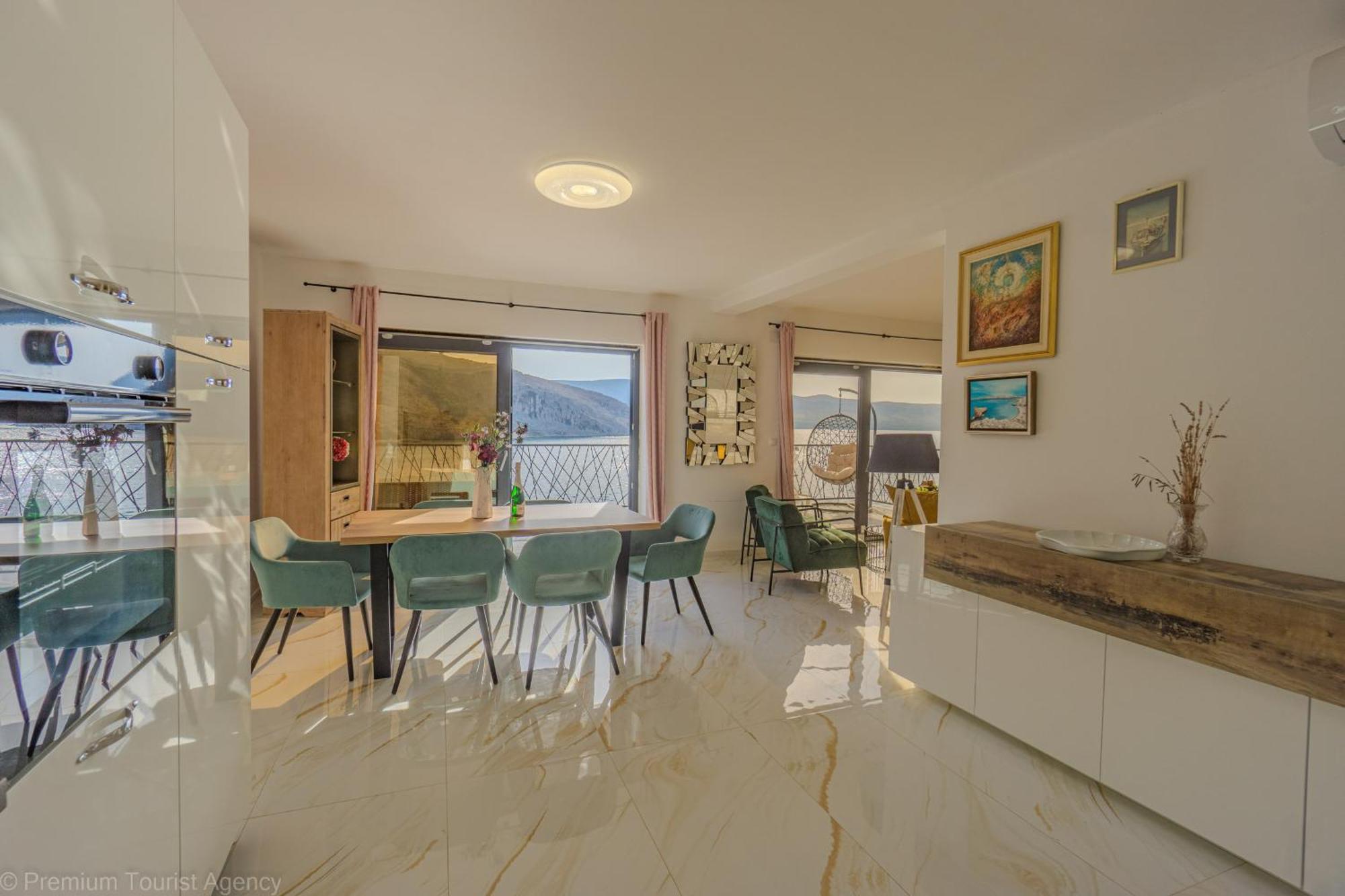 Ivica Super Comfortable, Newly Furnished Apartment In A Top Location Metajna Εξωτερικό φωτογραφία