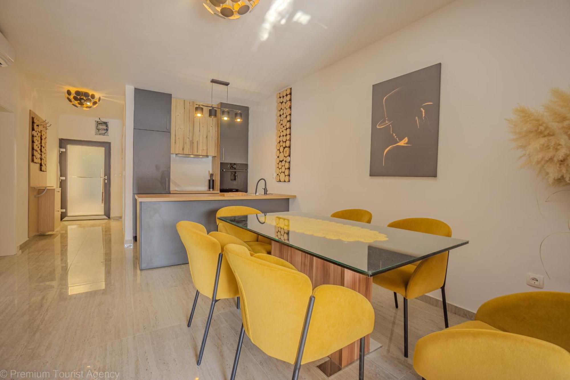 Ivica Super Comfortable, Newly Furnished Apartment In A Top Location Metajna Εξωτερικό φωτογραφία